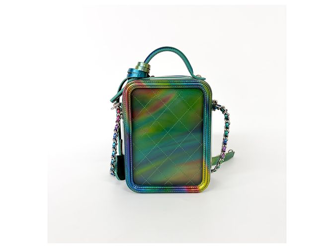 Chanel Filigree Vertical Vanity Case en PVC con Lambskin Small Multicolor - vista 3