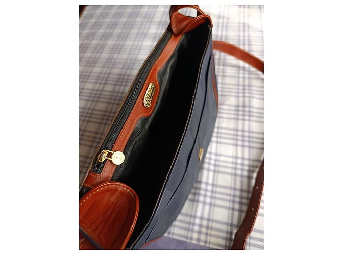 Fendi Borsa a Tracolla in Tela a Righe e Pelle Marrone Blu - vista 20