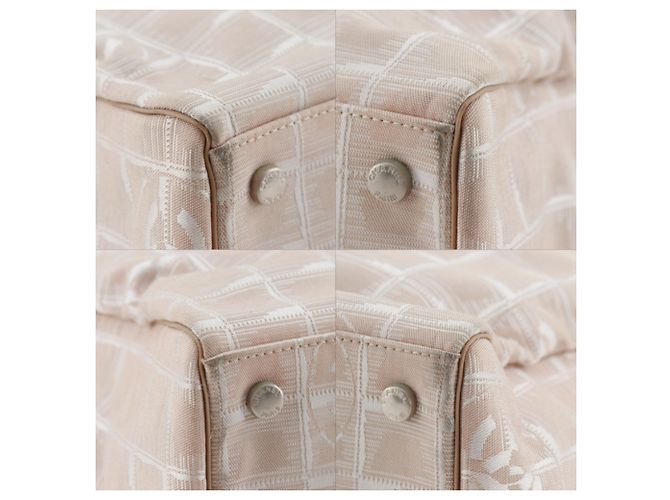 Borsa Boston della nuova linea da viaggio Chanel Beige - vista 4