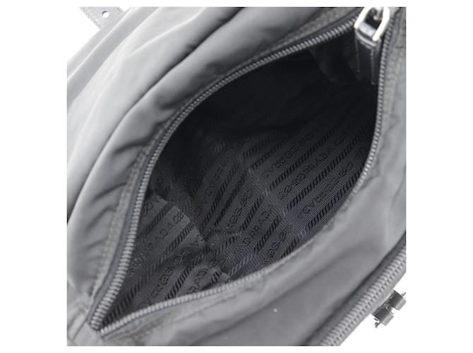 Borsa a tracolla in nylon nero Prada PRADA - vista 6
