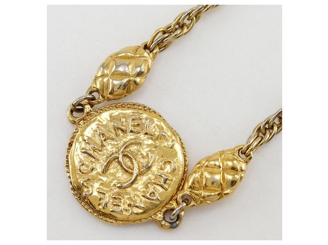 Timeless Collar largo CHANEL COCO Mark Dorado - vista 3