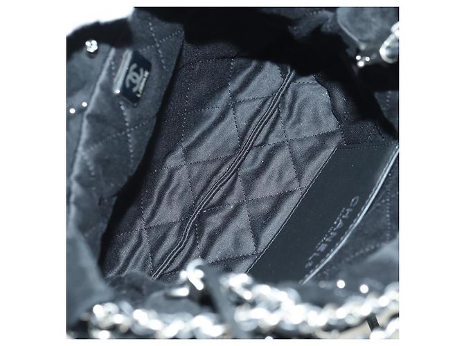 CHANEL 22 Borsa a Spalla con Cordino in Scamosciato Nero e Argento CC Auth BA12610SM - vista 10