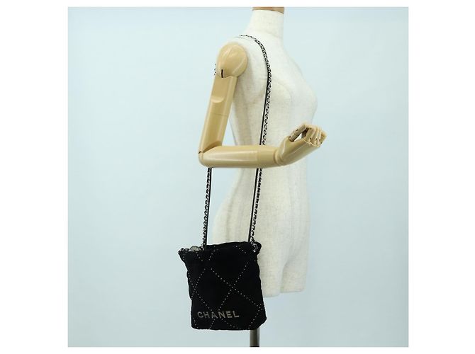 CHANEL 22 Borsa a Spalla con Cordino in Scamosciato Nero e Argento CC Auth BA12610SM - vista 25