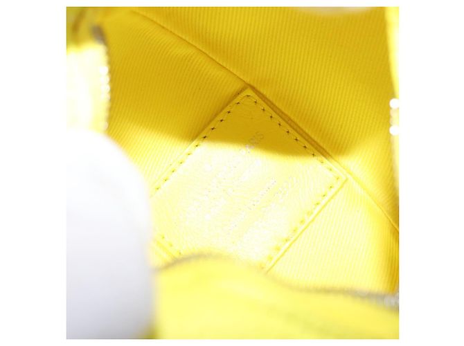 LOUIS VUITTON Monogram LV Lemon Bag Charm Yellow M81197 LV Auth 179783SAM Giallo Monogramma - vista 11