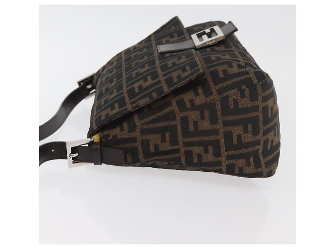 FENDI Zucca Canvas Mamma Baguette Shoulder Bag Black Brown Auth 179387V Marrone Nero - vista 4
