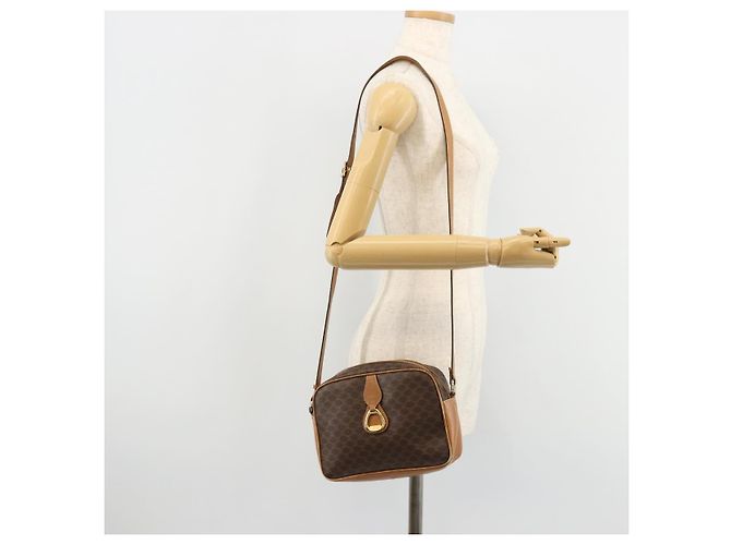Céline Borsa a Spalla CELINE Macadam Canvas PVC Pelle Marrone Oro Auth BA12535 D'oro - vista 24