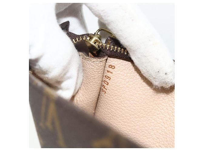 LOUIS VUITTON Monogram Bucket GM Accessory Pouch LV Auth 168847 - view 12