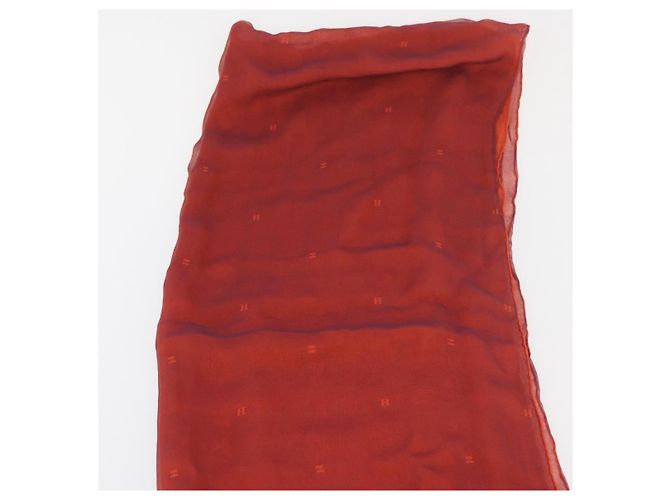 Hermès Pañuelo HERMES de seda rojo Auth bs34883A Roja - vista 6