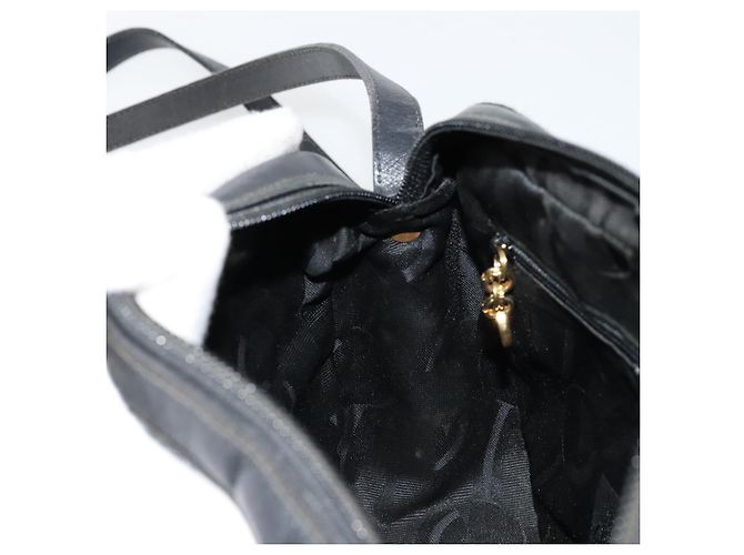 Borsa a Spalla Salvatore Ferragamo Vala in Pelle Nera e Oro Auth BA12552 Nero D'oro - vista 19