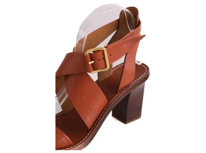 Chloé Tacchi in pelle marrone - vista 4