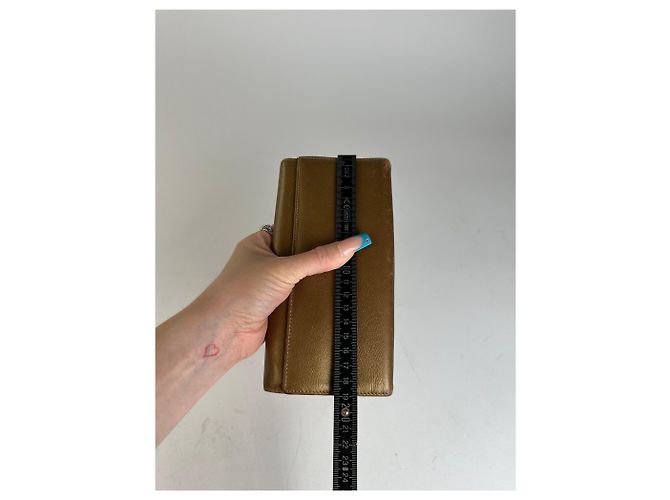 Vintage Loewe Smooth Wallet Gold Golden - view 6
