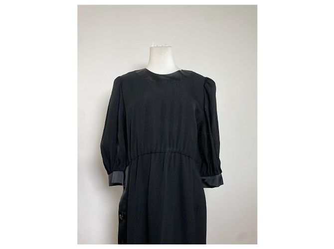 Givenchy Maxi-Kleid in Schwarz mit seitlichen Knopfdetails - Ansicht 13