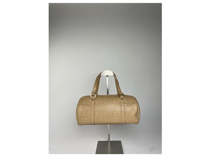 Céline Celine Bowling Bag aus beige Leder mit geprägtem Logo-Muster - Ansicht 14