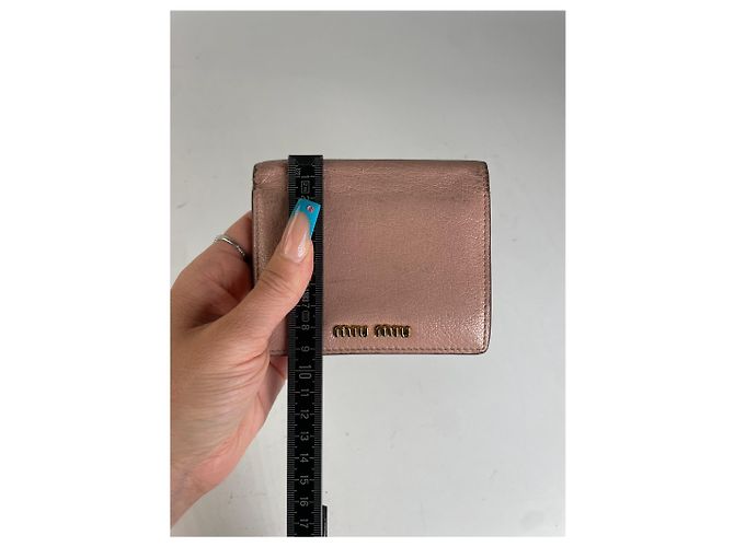 Miu Miu Ledergeldbörse Distressed Pink - Ansicht 8