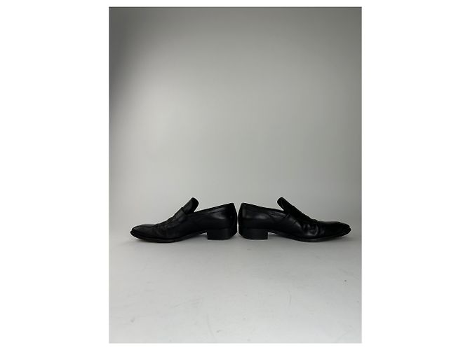 Mocassini vintage Gucci in pelle nera con l'iconico logo GG Nero - vista 6