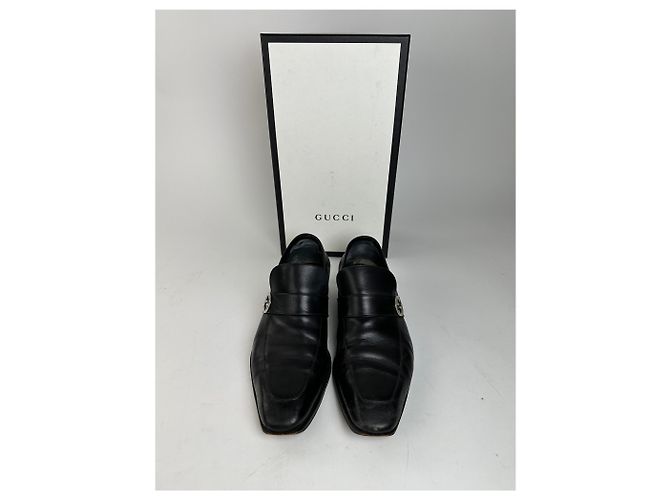 Mocassini vintage Gucci in pelle nera con l'iconico logo GG Nero - vista 9