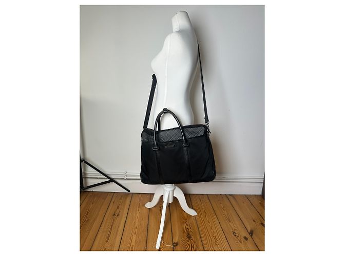 Maletín de nylon negro Burberry con múltiples compartimentos - vista 6