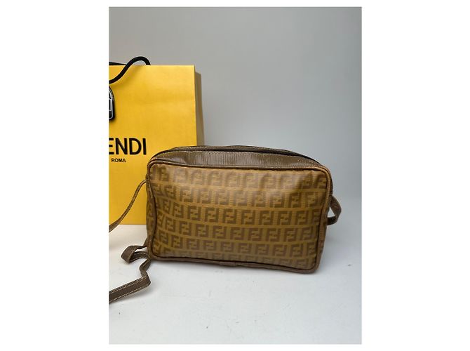 Fendi Vintage Umhängetasche FF Logo Muster brauner Stoff - Ansicht 14