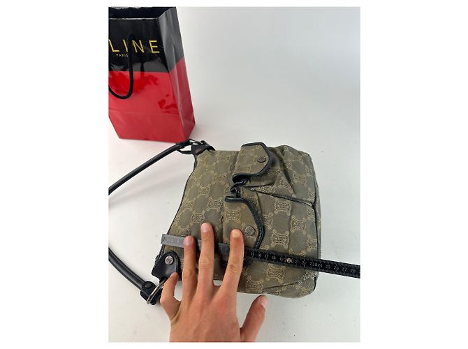 Triomphe Céline Vintage Celine Canvas Schultertasche Grau - Ansicht 10