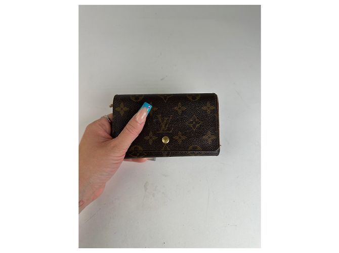 Portafoglio Louis Vuitton in tela Monogram marrone - vista 6