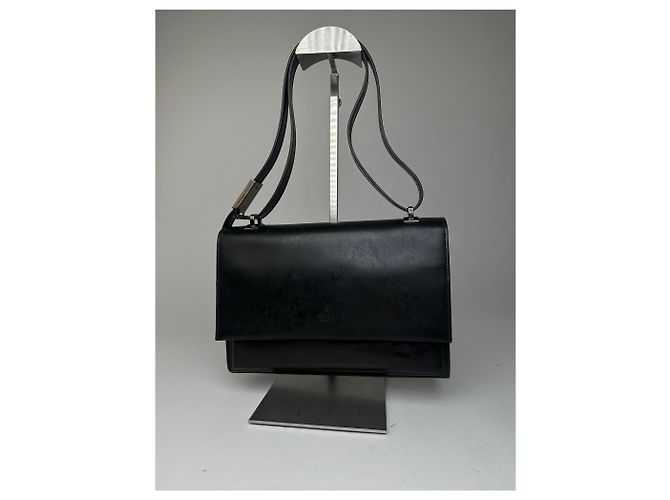 Gucci Black Leather Shoulder Bag - view 14