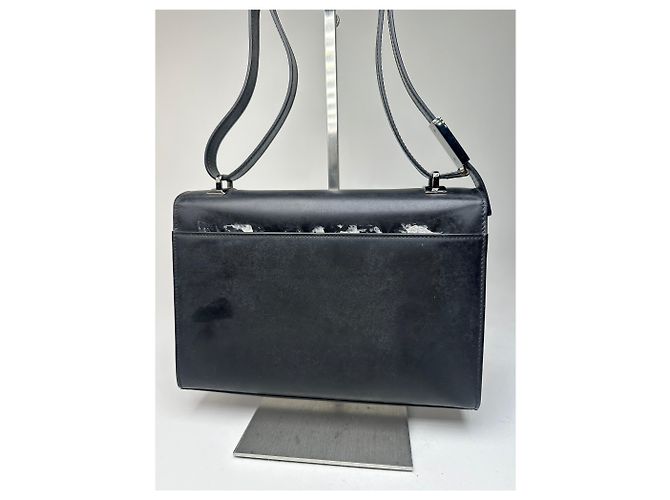 Gucci Black Leather Shoulder Bag - view 15