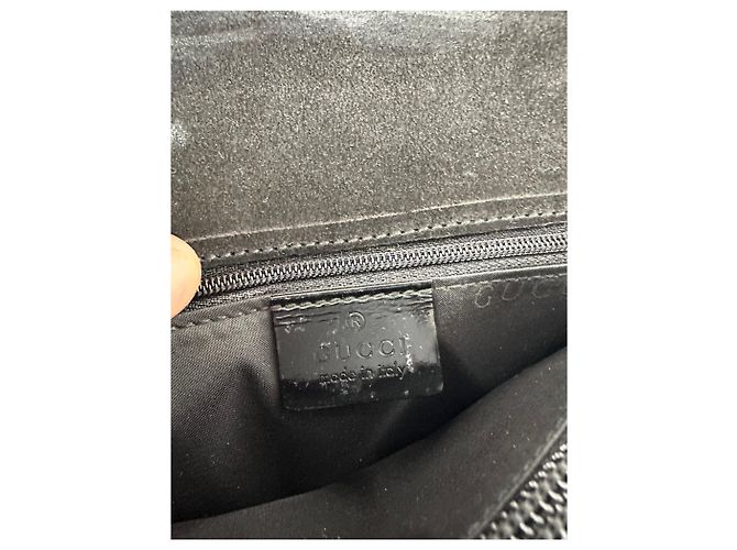 Gucci Black Leather Shoulder Bag - view 6