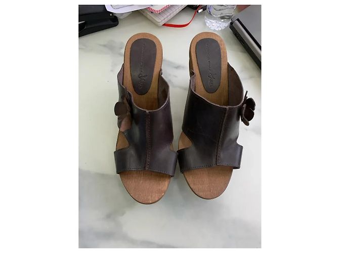 Tosca Blu Sandali con Zeppa in Pelle Marrone - vista 2