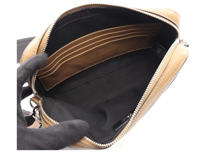Borsa a tracolla Fendi Diagonal Camera Case Zucca Marrone Nero - vista 3