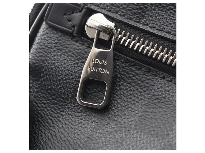 Borsa a tracolla Louis Vuitton Ambrelle Nero - vista 11