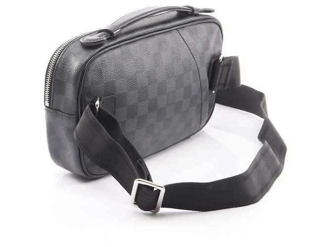 Borsa a tracolla Louis Vuitton Ambrelle Nero - vista 2