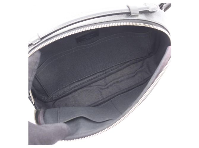 Borsa a tracolla Louis Vuitton Ambrelle Nero - vista 3