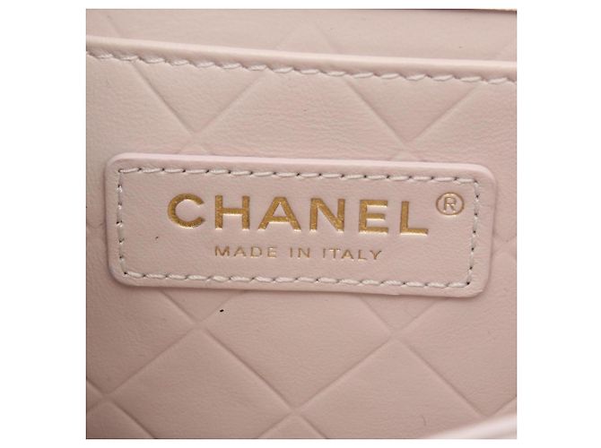 Borsa a tracolla Chanel Matelassé in pelle rosa - vista 4