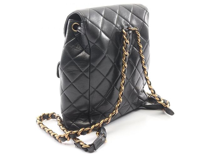 Zaino Chanel Matelassé in agnello nero - vista 2
