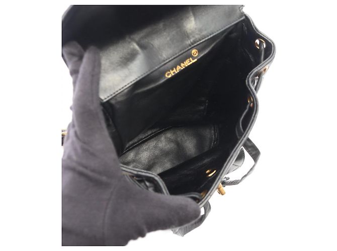 Zaino Chanel Matelassé in agnello nero - vista 3