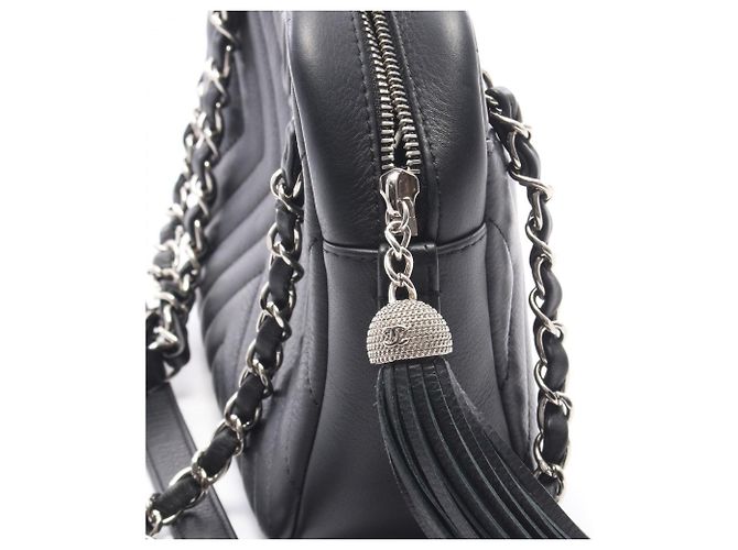 Borsa a Spalla Chanel Chevron V-Stitch Tassel Nero - vista 10