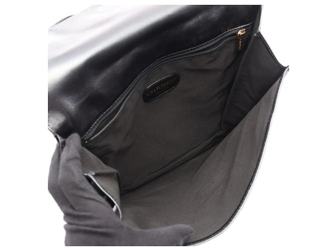 Borsa a tracolla Chanel in pelle nera Nero - vista 3