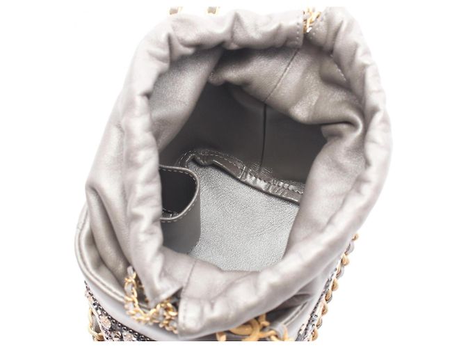 Chanel Small Bucket Bag Silber - Ansicht 3