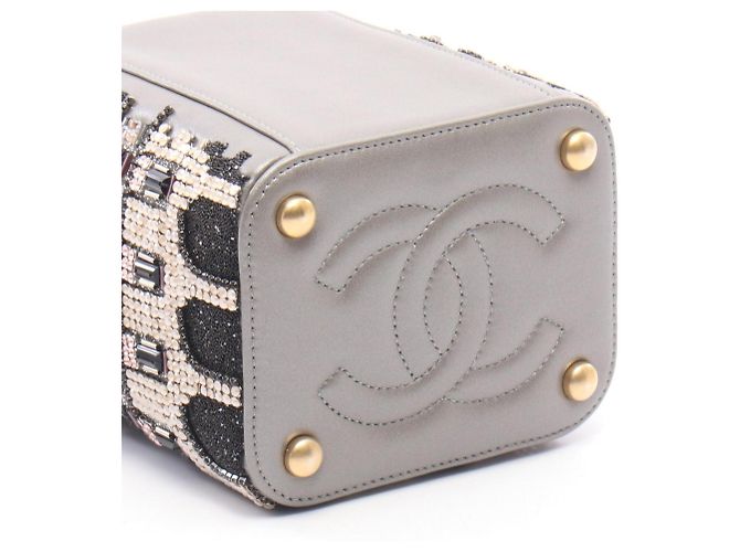 Chanel Small Bucket Bag Silber - Ansicht 7