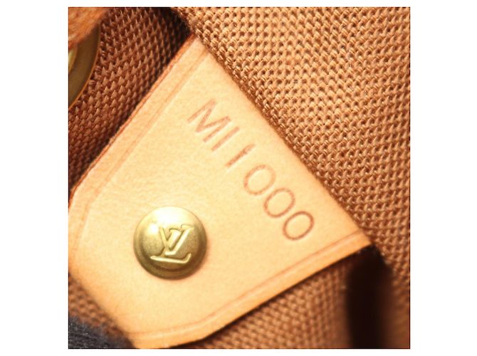 Zaino/Borsa Louis Vuitton Montsouris GM Monogram Marrone - vista 5