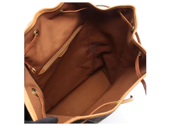 Zaino/Borsa Louis Vuitton Montsouris GM Marrone - vista 3