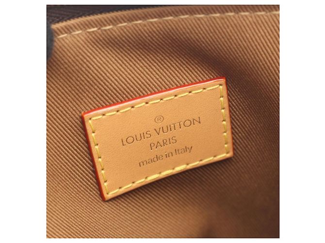 Borsa a tracolla Louis Vuitton Utility Marrone - vista 4