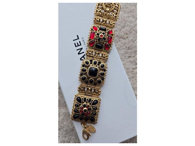 Bracciale Chanel Paris-Byzance Métiers d’Art Pre-Fall 2011 Nero Rosso Gold hardware - vista 9