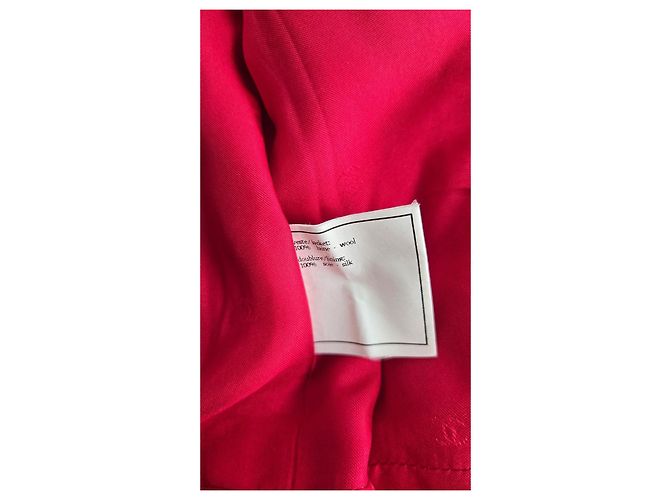 Chanel 1996 Red Wool Jacket with Gripoix Buttons - view 6