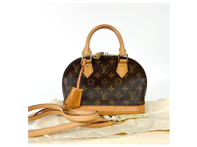 Borsa Louis Vuitton Alma Monogram Canvas BB Marrone - vista 2