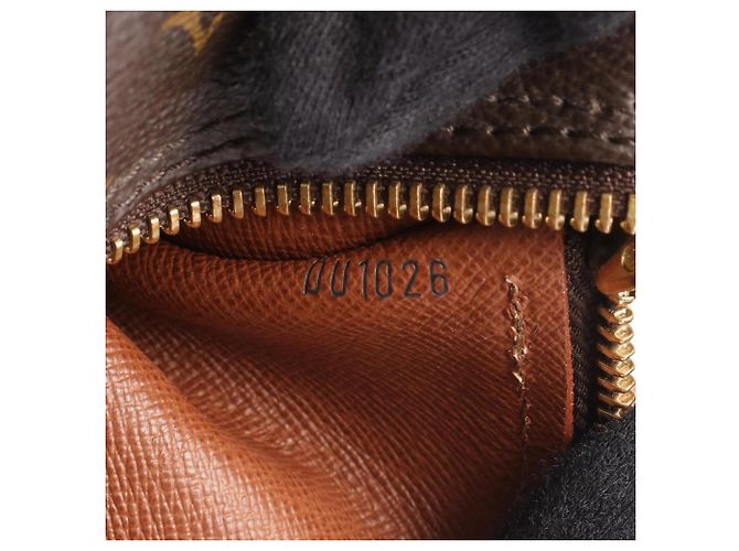 Bolso Louis Vuitton Papillon 30 Monogram Castaño - vista 5