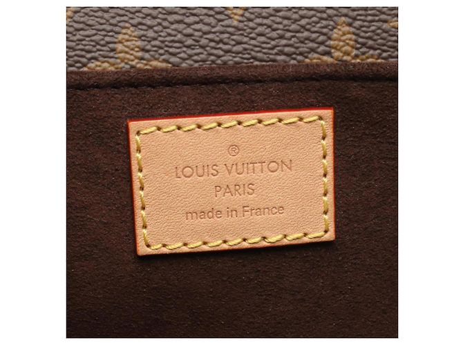 Borsa Louis Vuitton Pochette Metis EW Monogram Marrone - vista 4