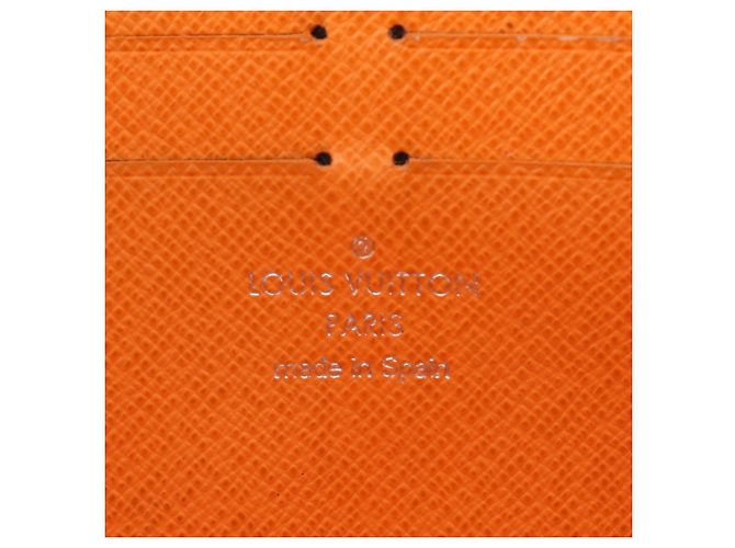 Clutch Louis Vuitton Monogram Satellite Alpha Argento Blu navy - vista 9