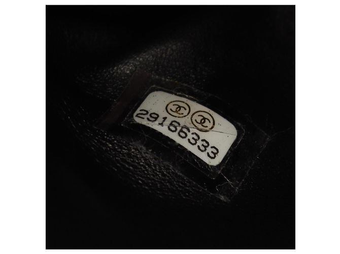 Borsa a tracolla 2-Way Matelassé Chanel in nero - vista 6
