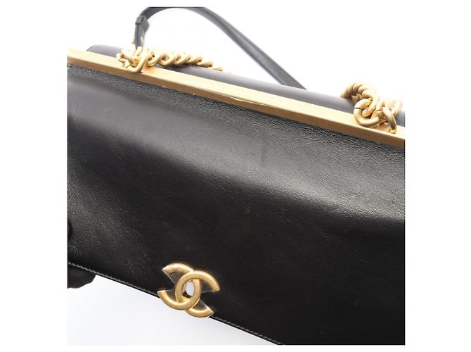 Borsa a tracolla 2-Way Matelassé Chanel in nero - vista 8